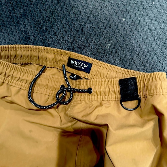 Multiple pockets pant - Picture 2 of 3
